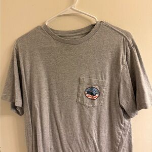 Vineyard Vines Gray T-Shirt with Flag Emblem